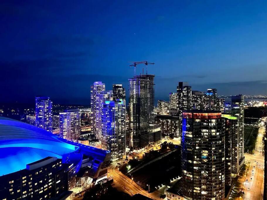 Cn Lovers Toronto Zewnętrze zdjęcie