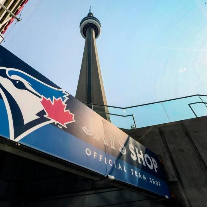 Cn Lovers Toronto Zewnętrze zdjęcie