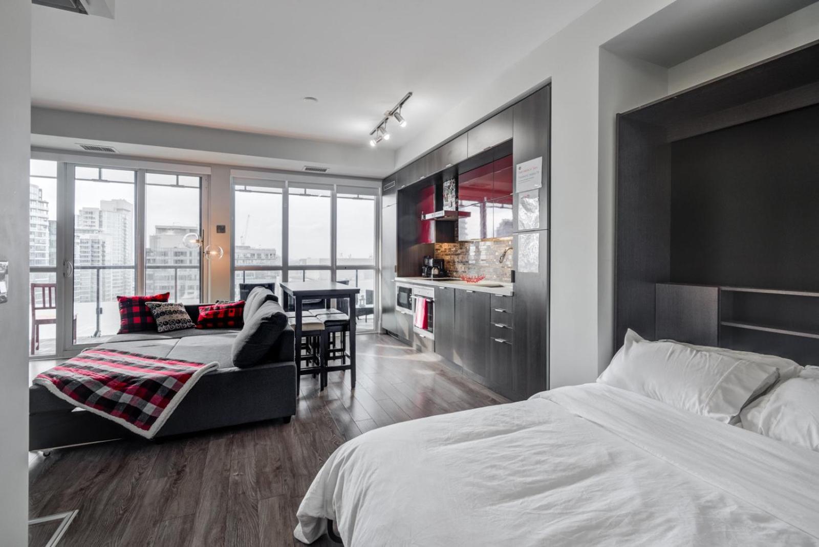 Cn Lovers Toronto Zewnętrze zdjęcie